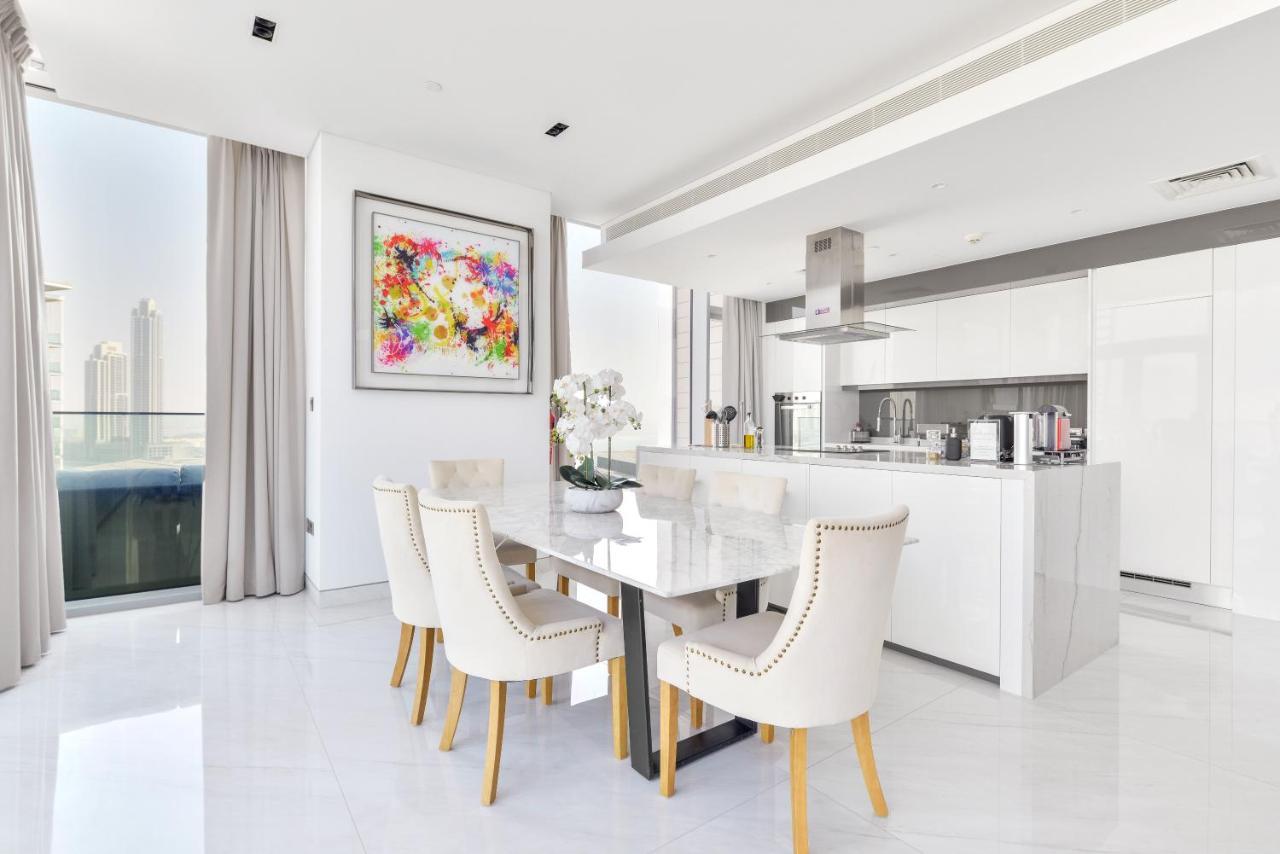 Spectacular 3 Bedroom Condo With Maids Room Facing The Dubai Eye Kültér fotó